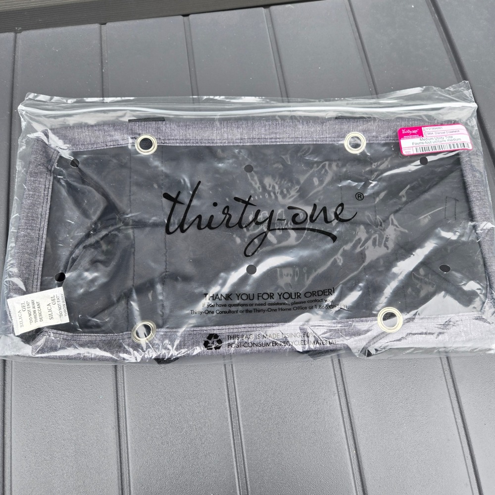Thirty-One Medium Utility Tote Charcoal Crosshatch 4121569A0001 Grey Bag